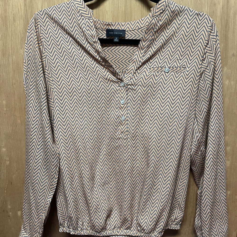 THE LIMITED top